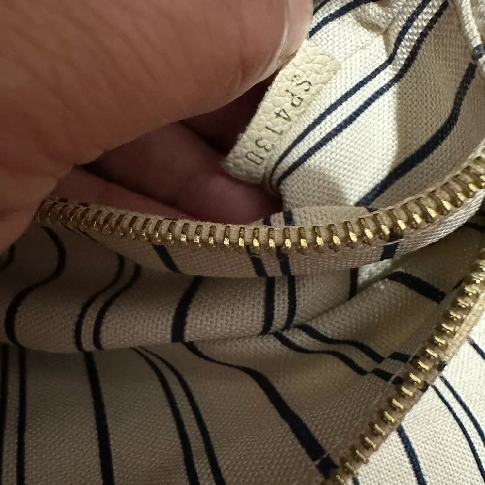 LOUIS VUITTON ❤️🌟SP4130 CREAM EMPREINTE LUMINEUSE TOTE BAG W/ LONG STRAP ⭐️ - Picture 15 of 15